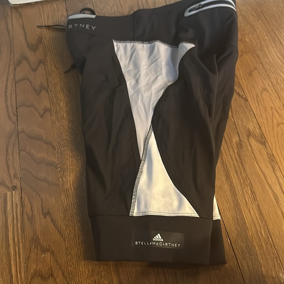 Adidas Stella McCartney black and white bike shorts with pocket M - Picture 6 of 8